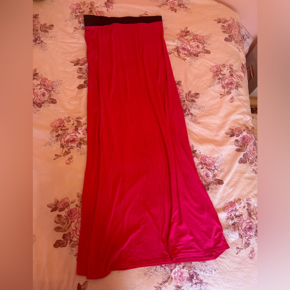 NEW Boohoo 6 Hot Pink Maxi Skirt medium summer Barbie